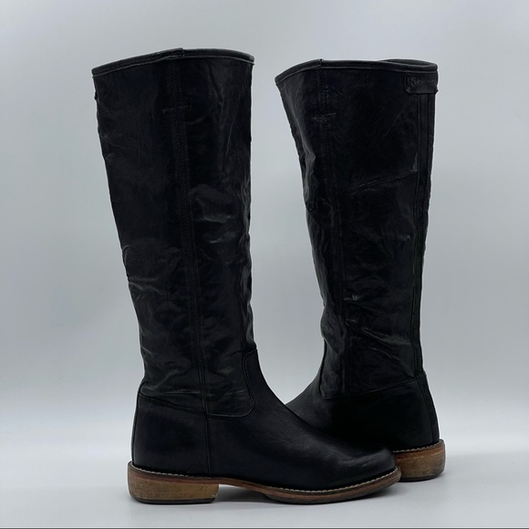 Kickers Tall Boot. - Picture 13 of 13